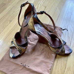 ALAIA Women's Snakeskin Platform Heels